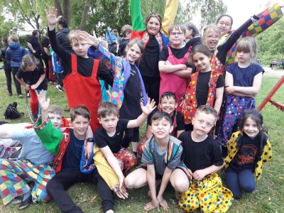 5195291805766237109_121